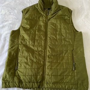Green Vest!💚